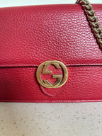 Gucci Interlocking G Wallet on Chain