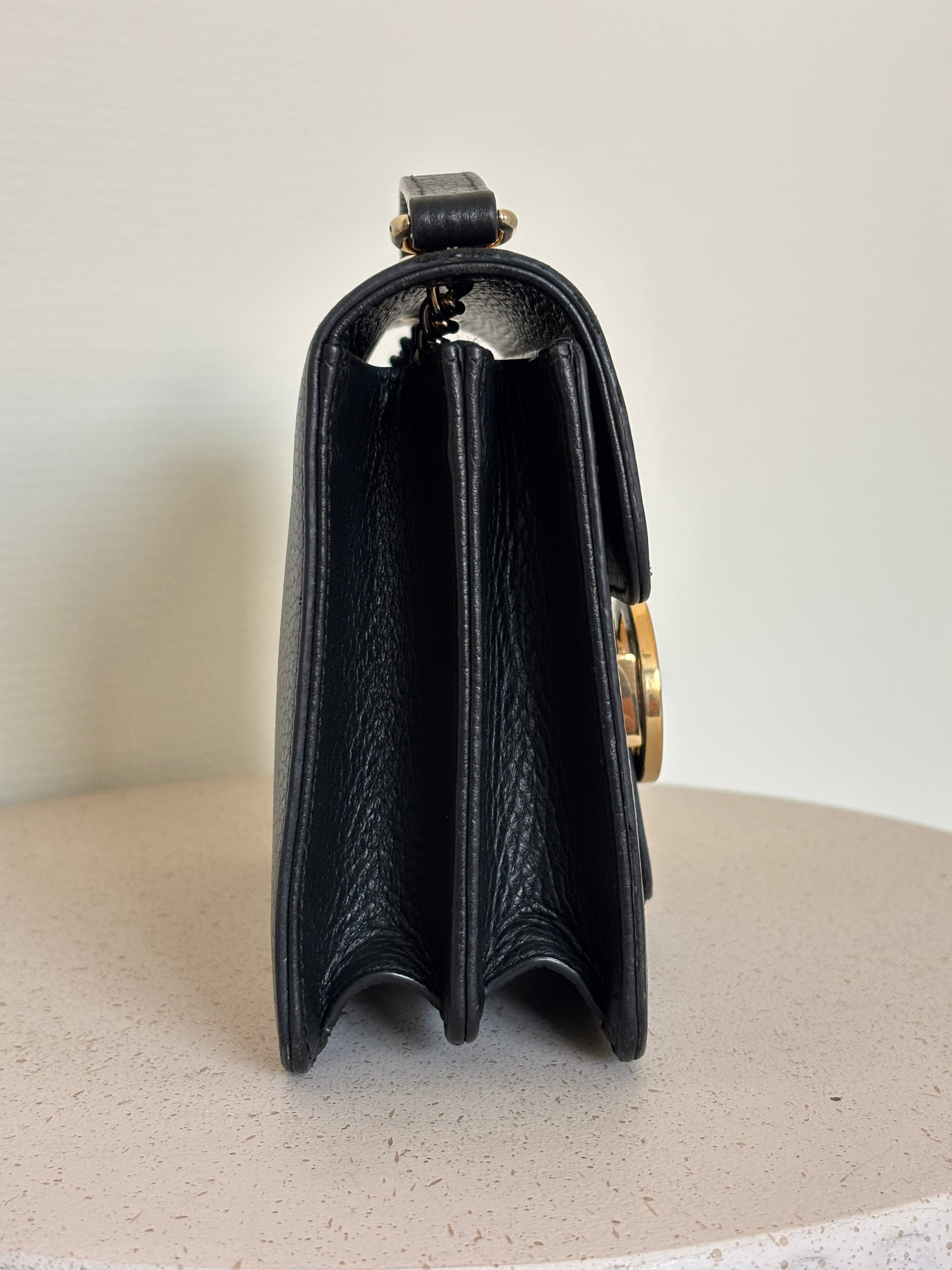 Gucci GG Interlocking Crossbody Bag