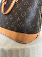 Louis Vuitton Alma PM