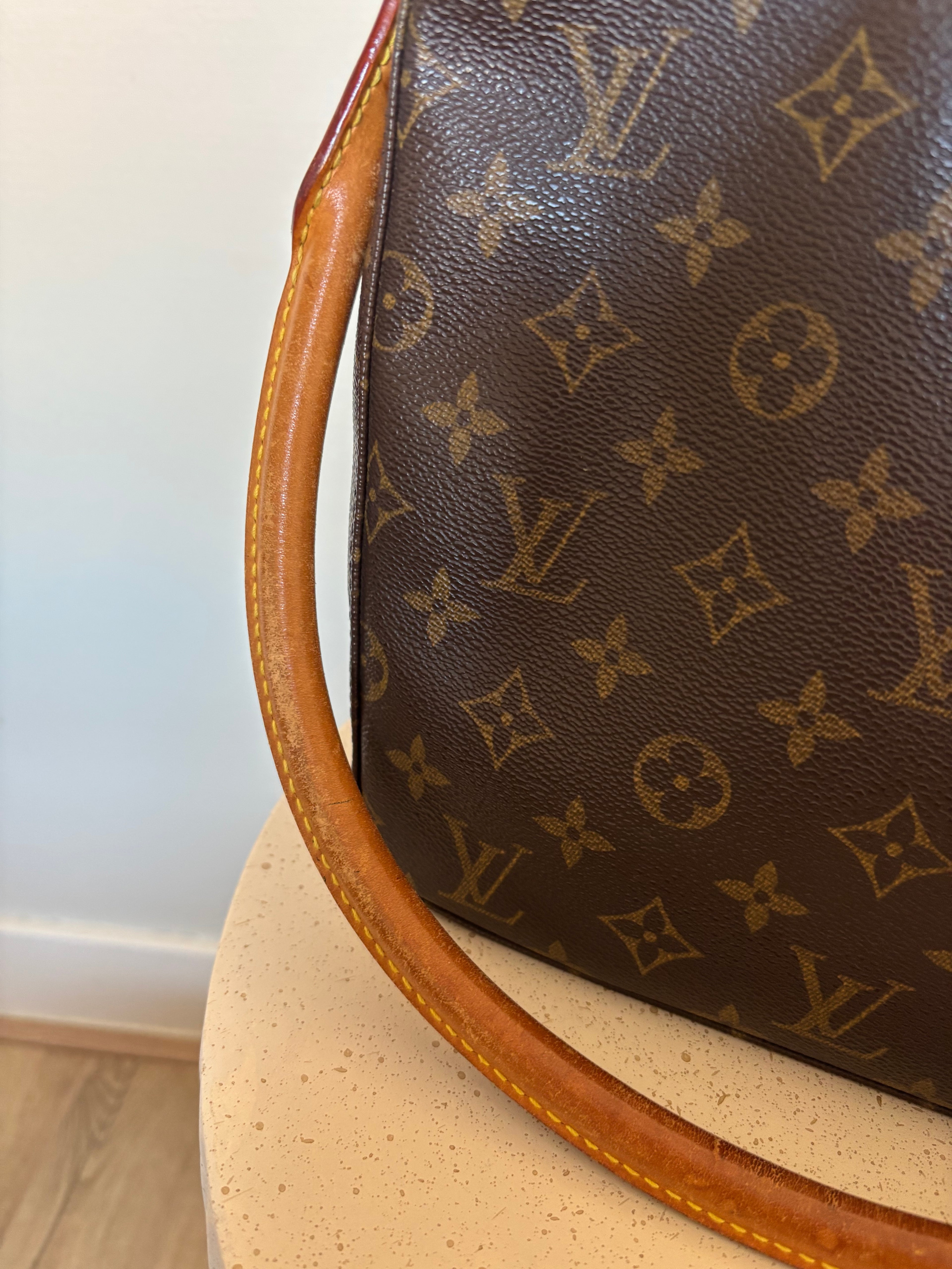Louis Vuitton Looping MM