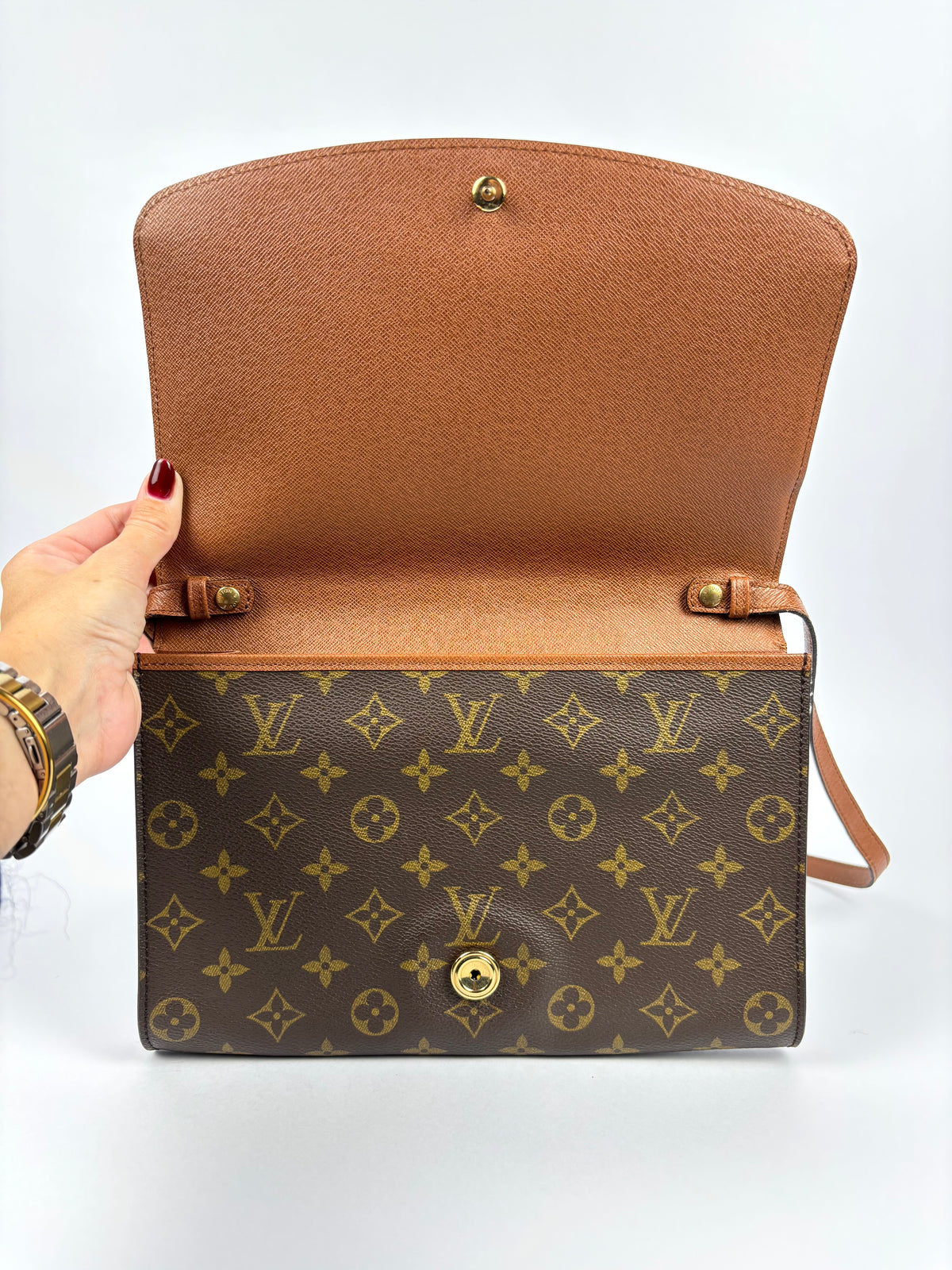 Louis Vuitton Pochette Bordeaux