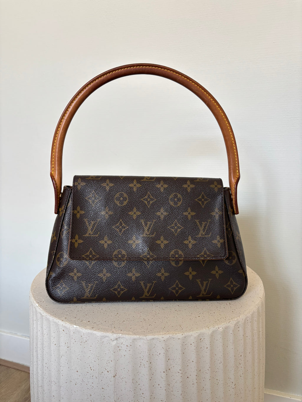 Louis Vuitton Mini Looping