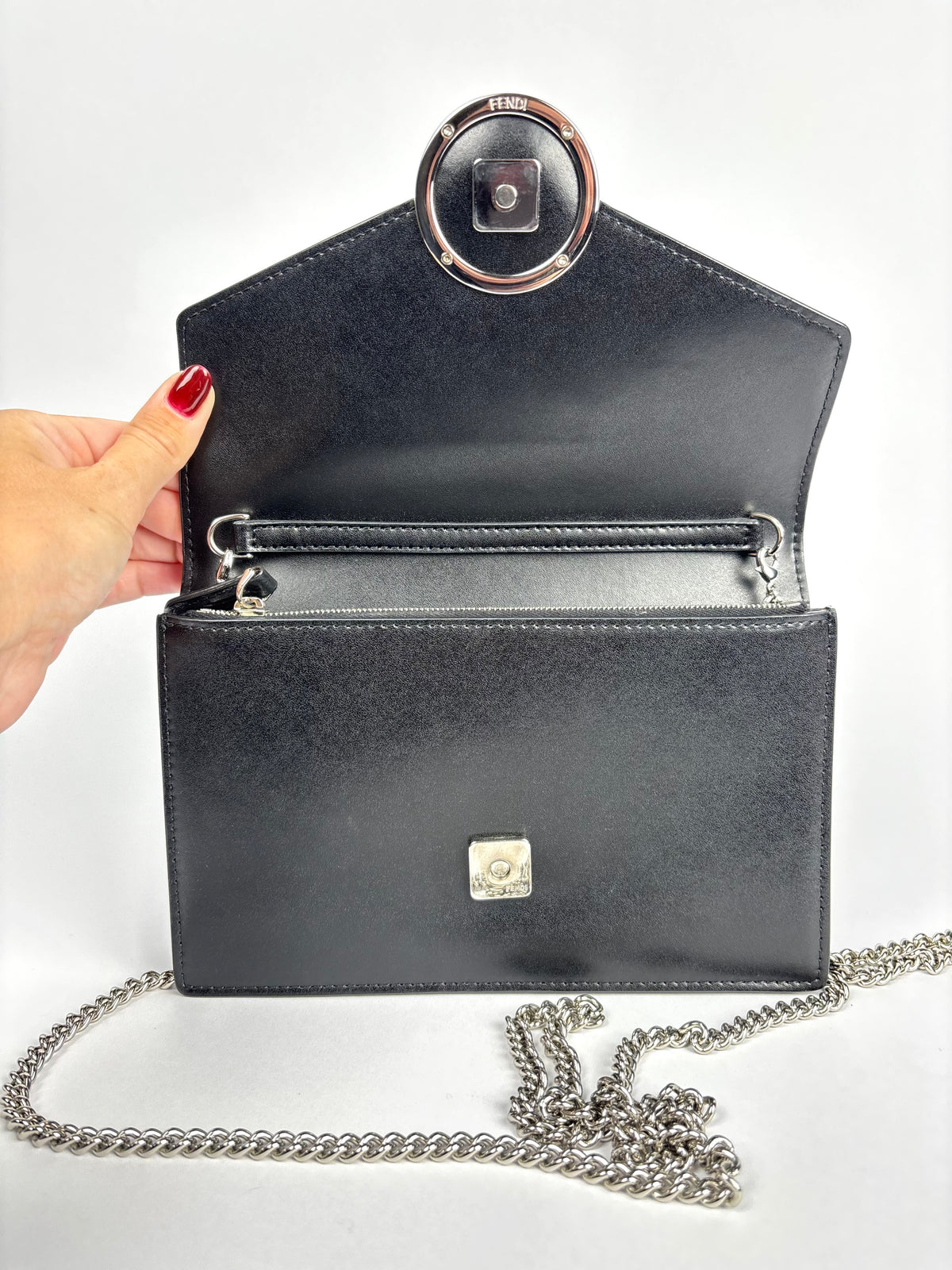 Fendi F Wallet on Chain