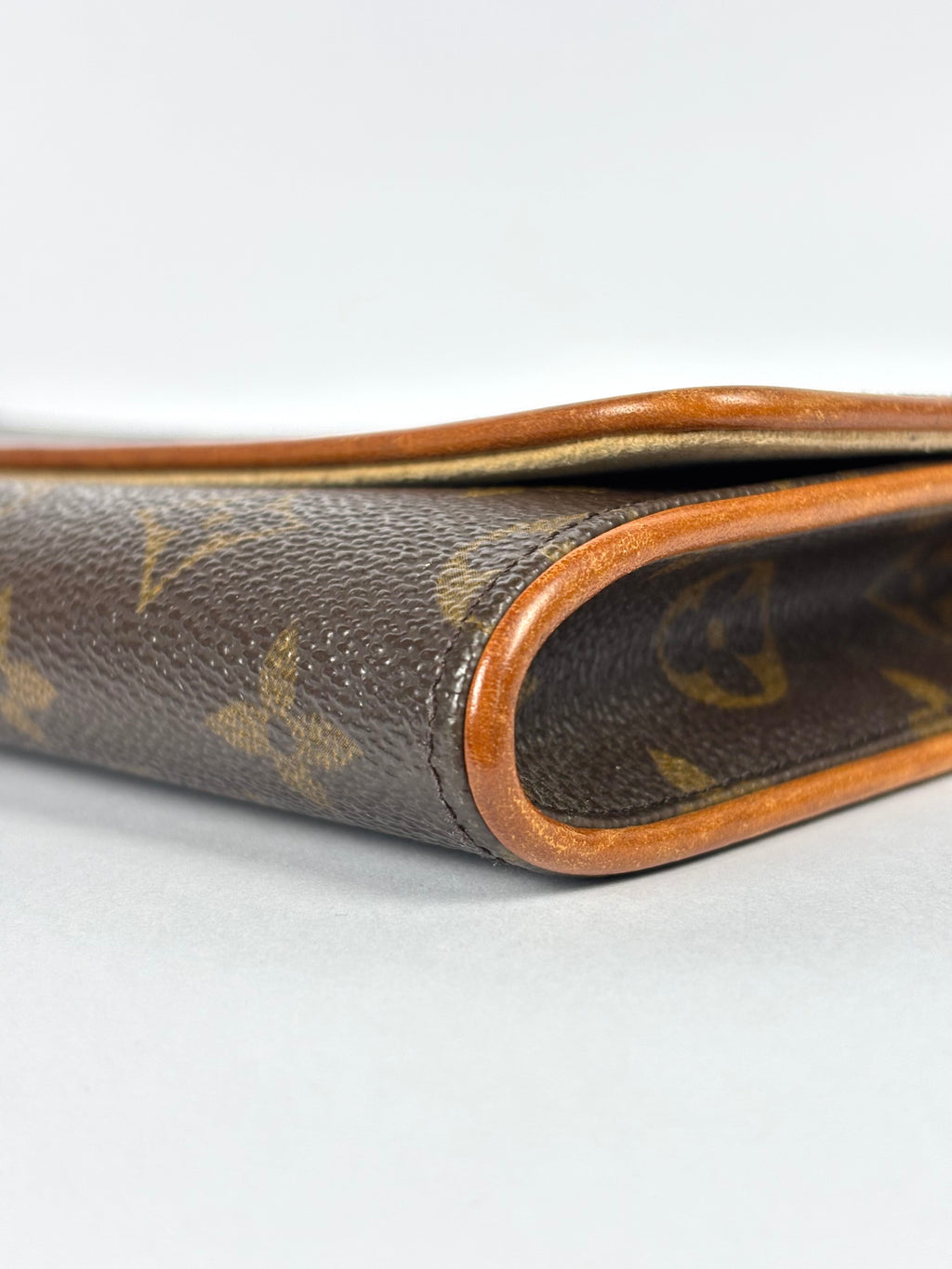 Louis Vuitton Twin GM