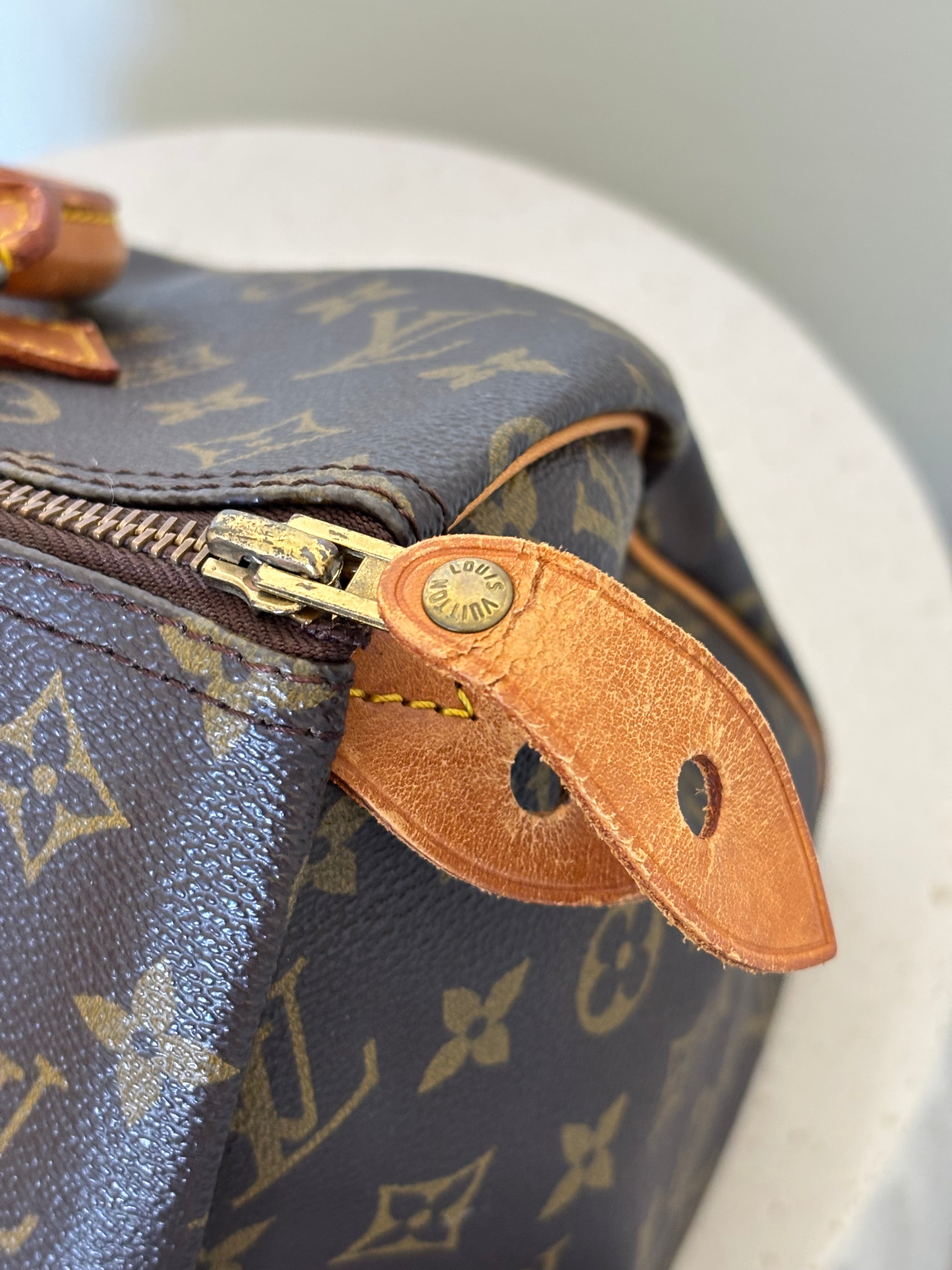 Louis Vuitton Speedy 30
