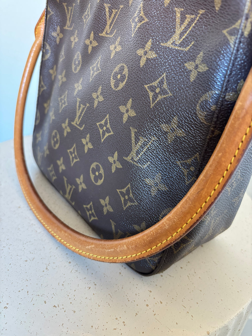 Louis Vuitton Looping MM