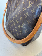Louis Vuitton Looping MM