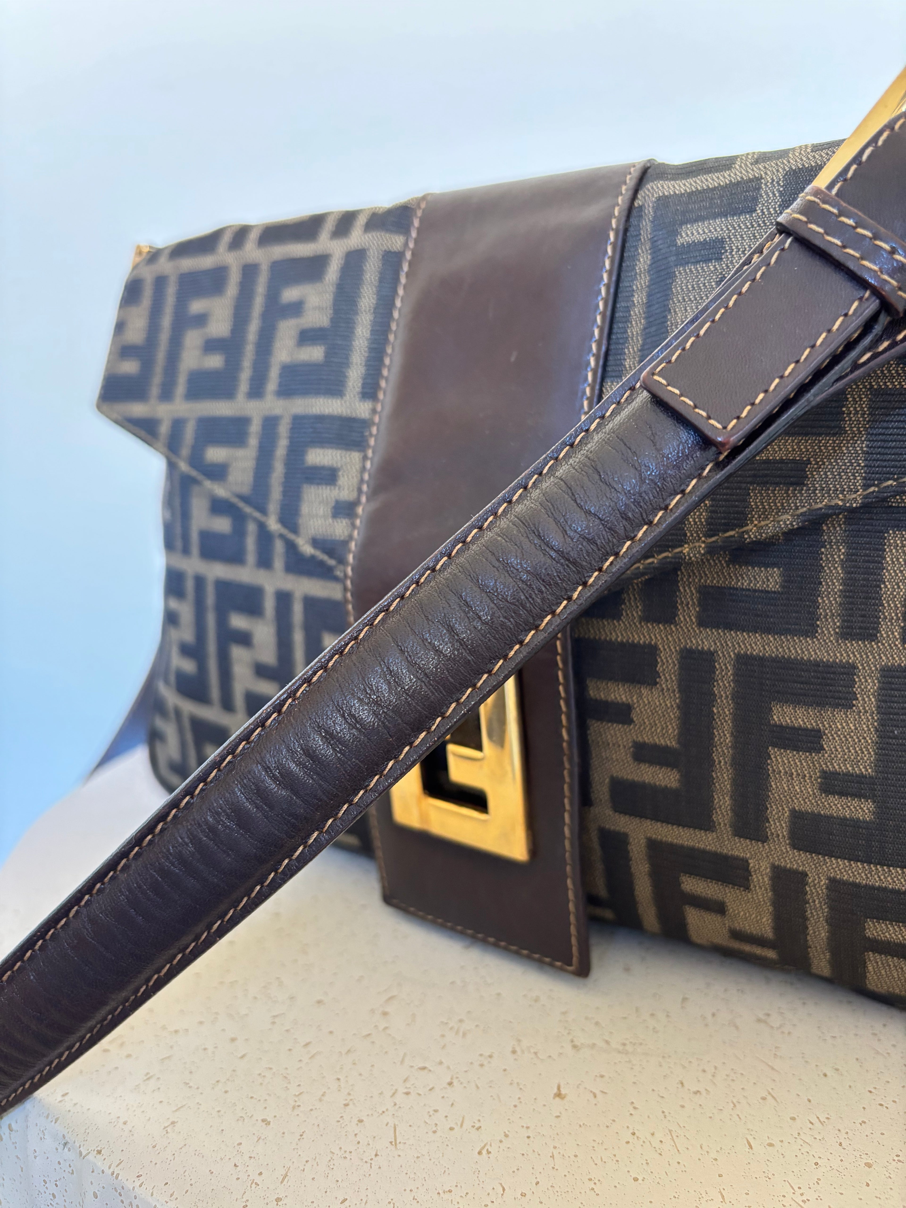 Fendi Baguette Zucca Shoulderbag