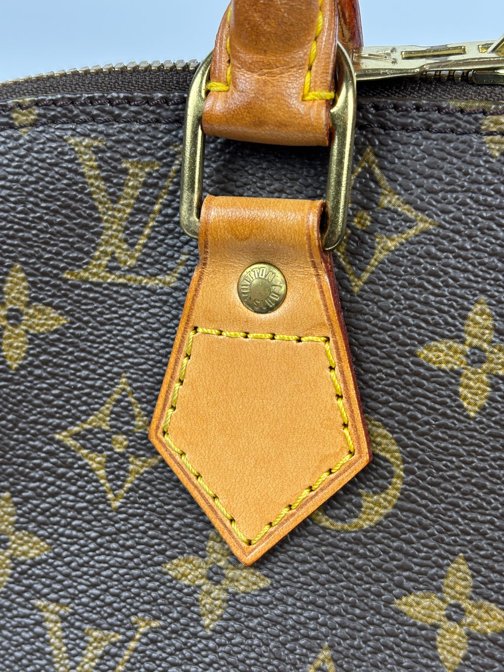 Louis Vuitton Alma PM