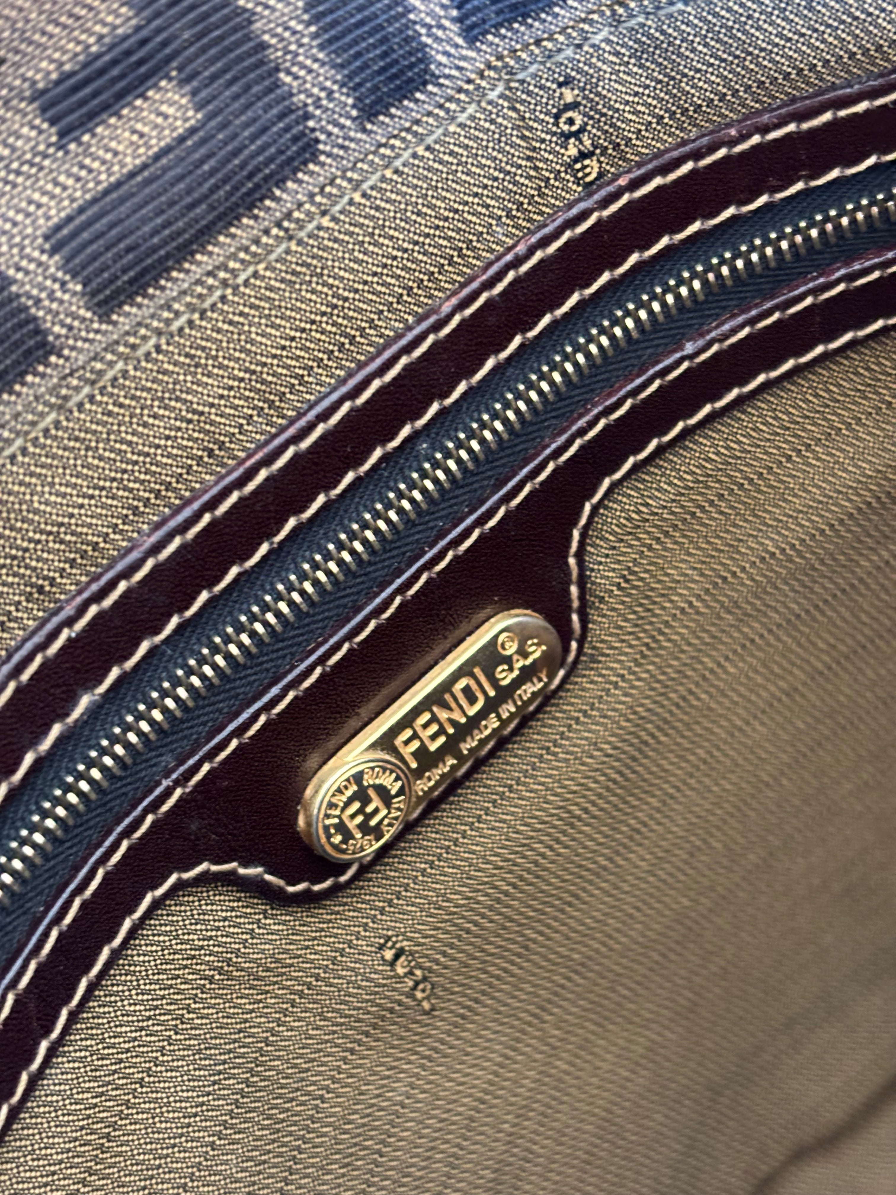 Fendi Baguette Zucca Shoulderbag
