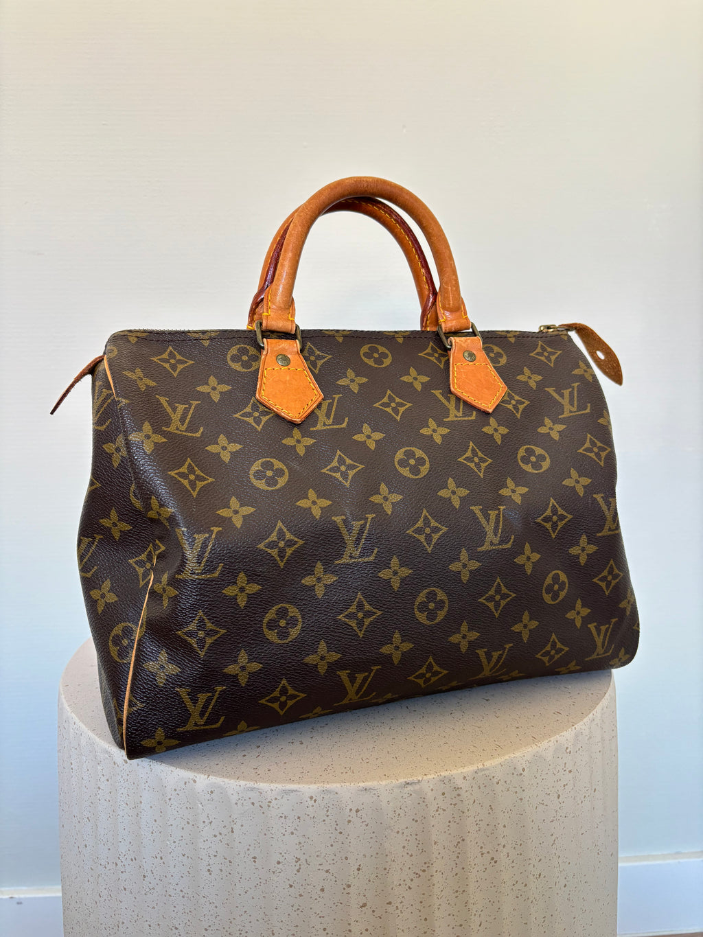 Louis Vuitton Speedy 30