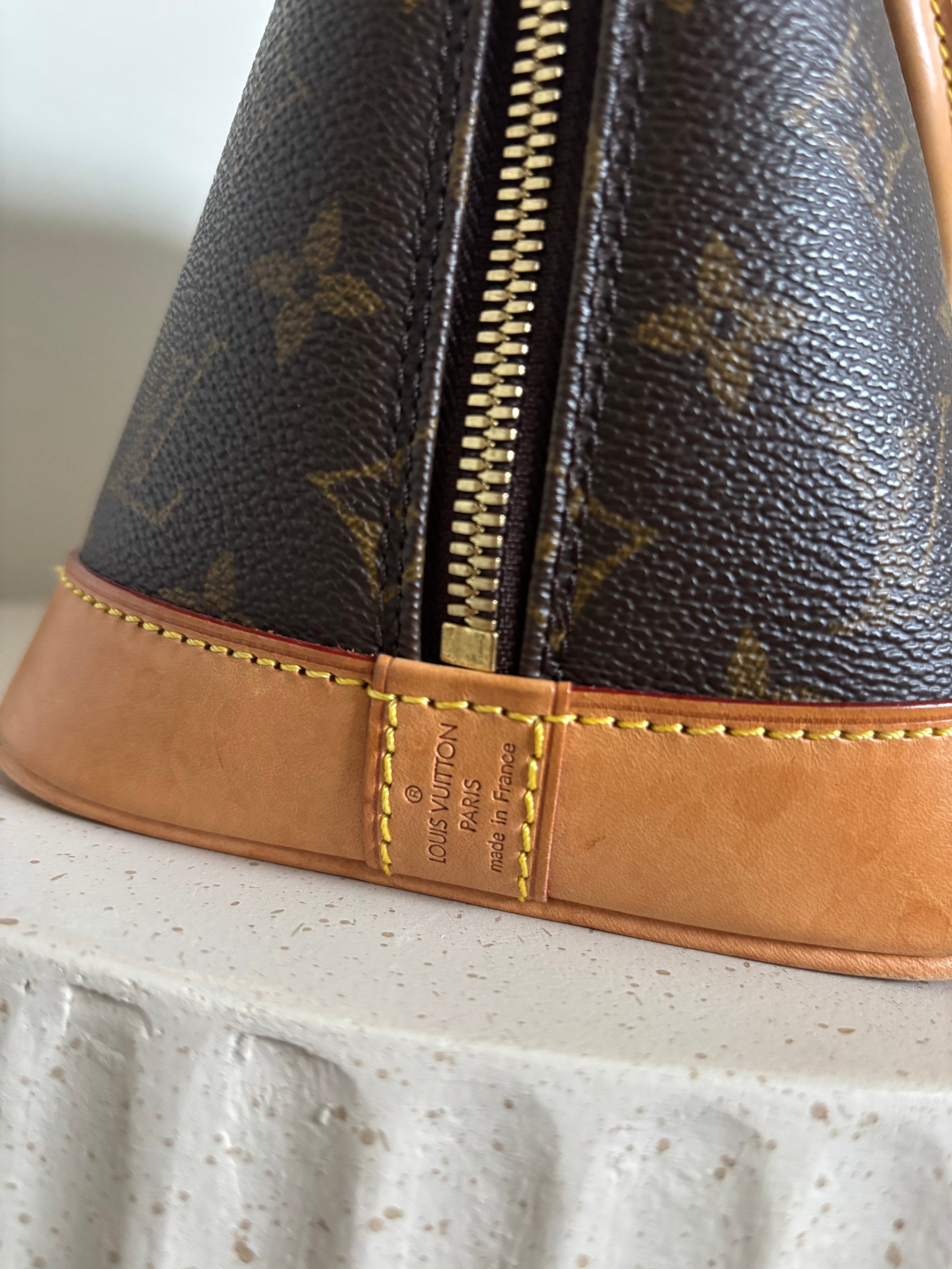 Louis Vuitton Alma PM