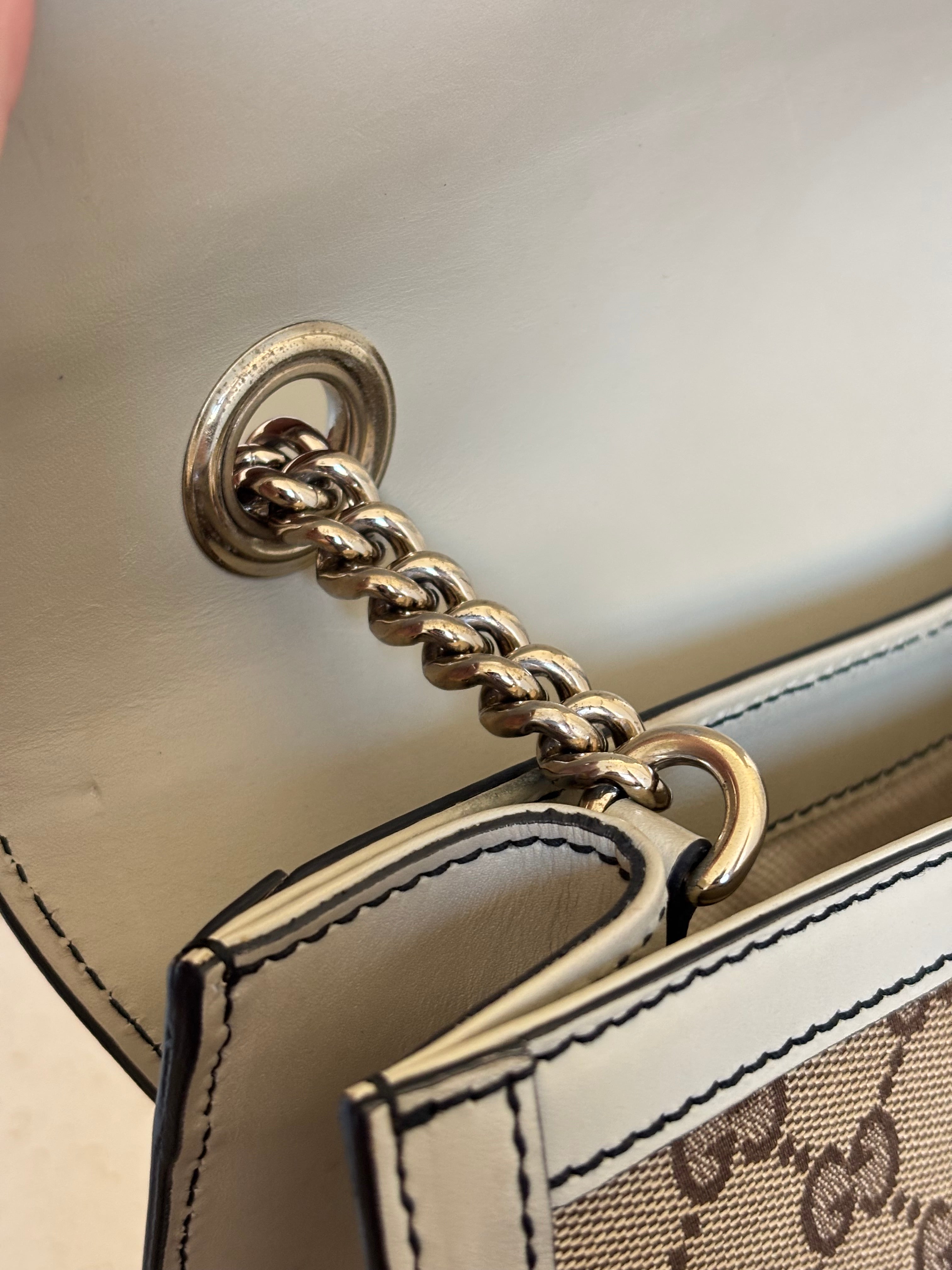 Gucci Emily Chain Bag