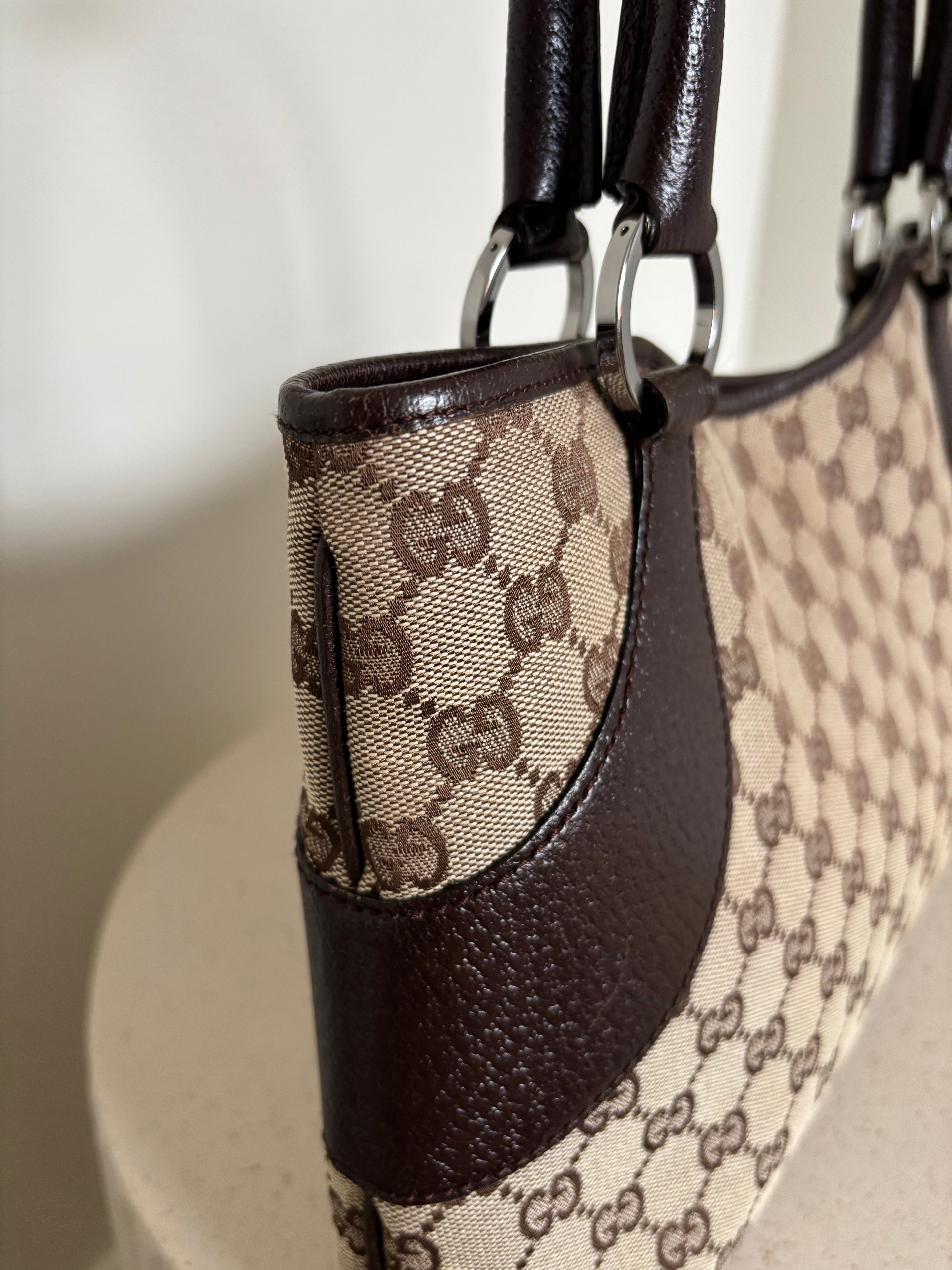 Gucci GG Supreme Tote Bag