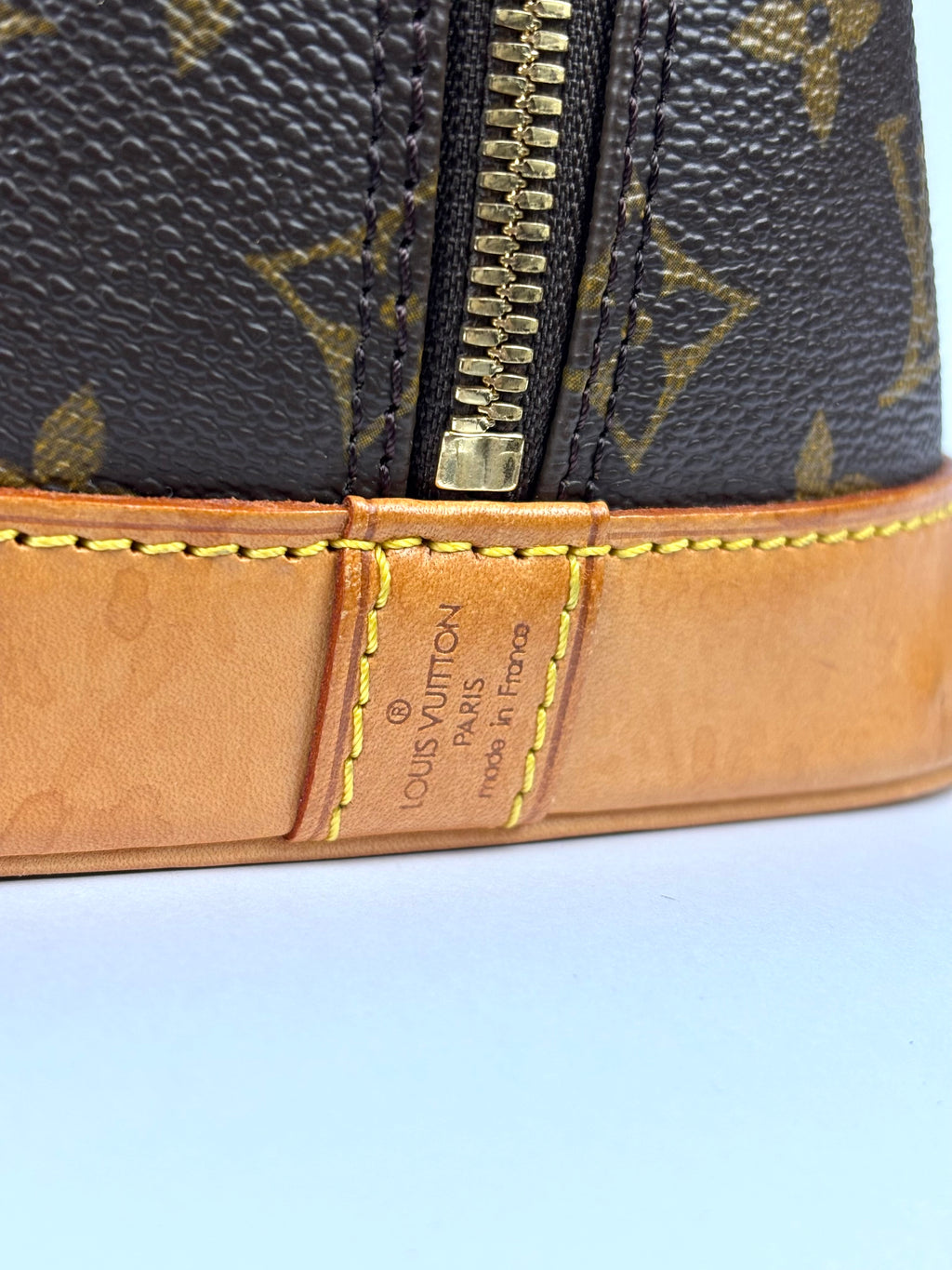 Louis Vuitton Alma PM