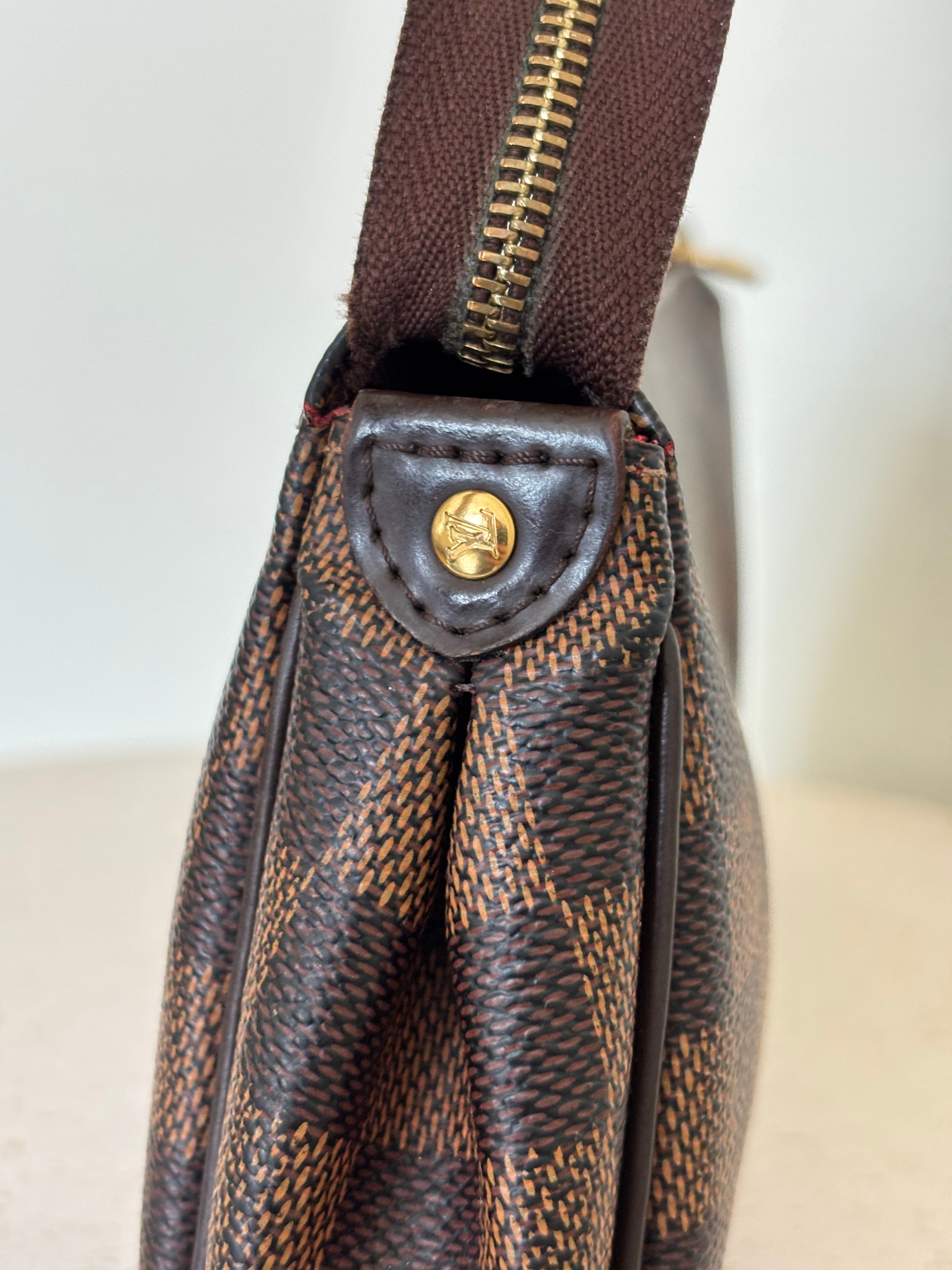 Louis Vuitton Eva Damier Ebene
