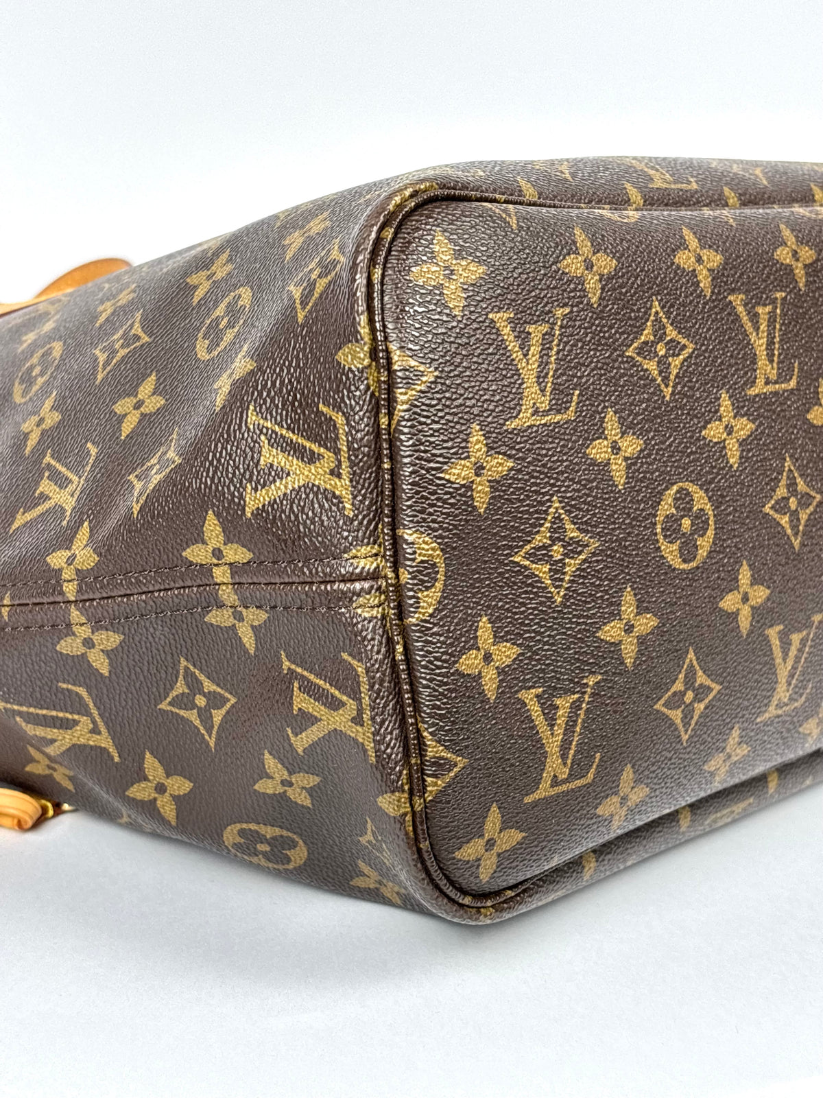 Louis Vuitton Neverfull MM Monogram