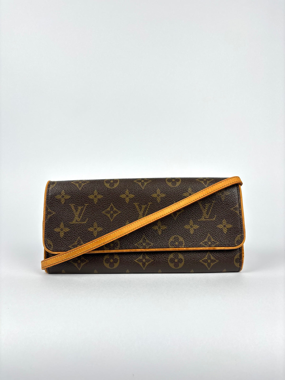 Louis Vuitton Twin GM