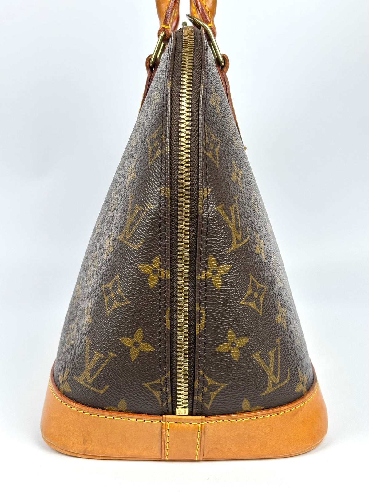 Louis Vuitton Alma PM