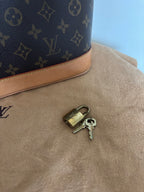 Louis Vuitton Alma PM