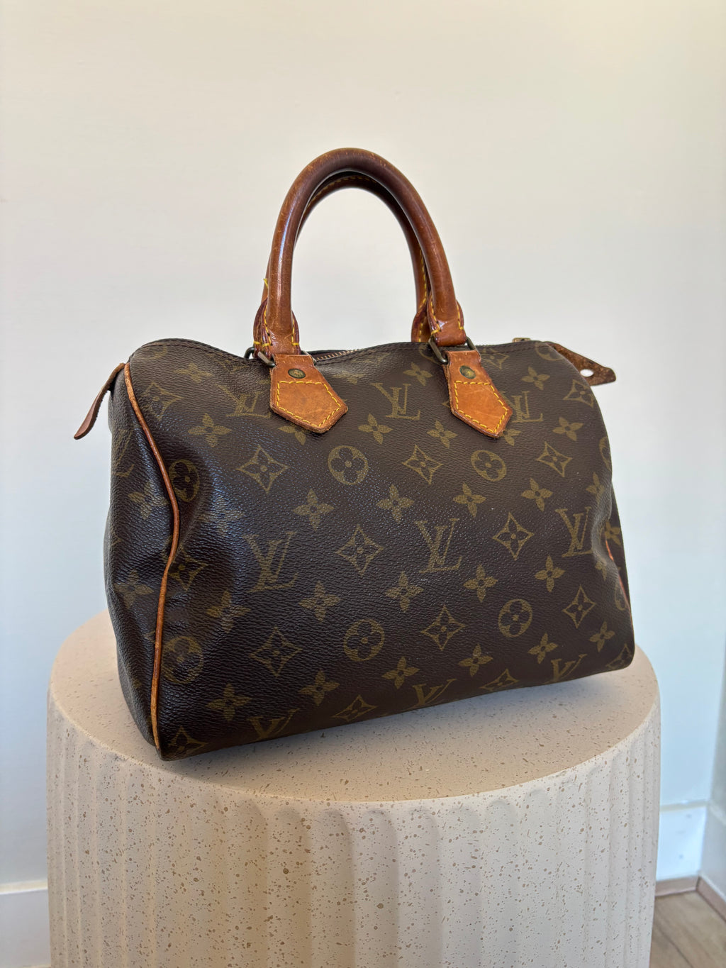 Louis Vuitton Speedy 25