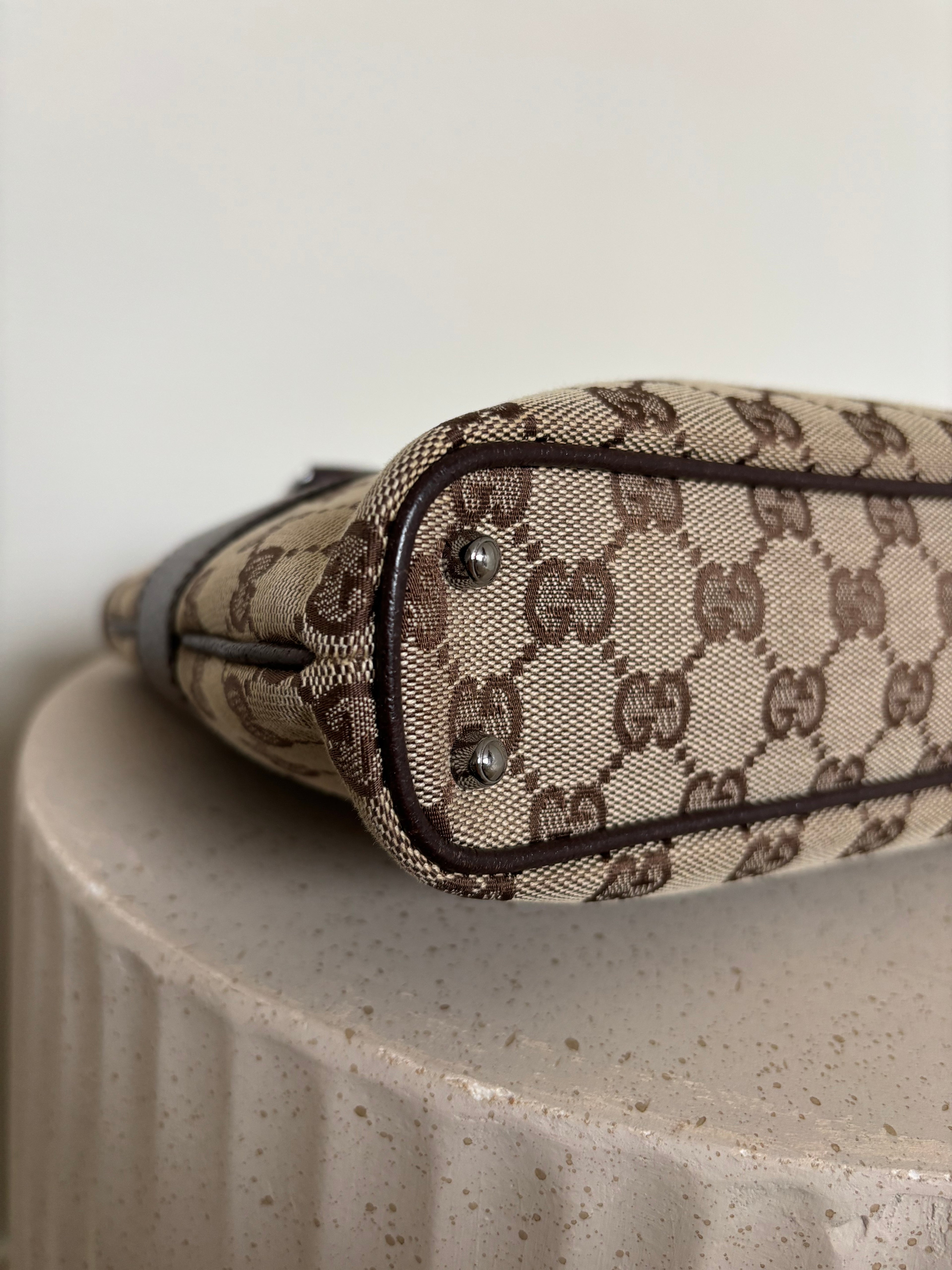 Gucci GG Supreme Tote Bag