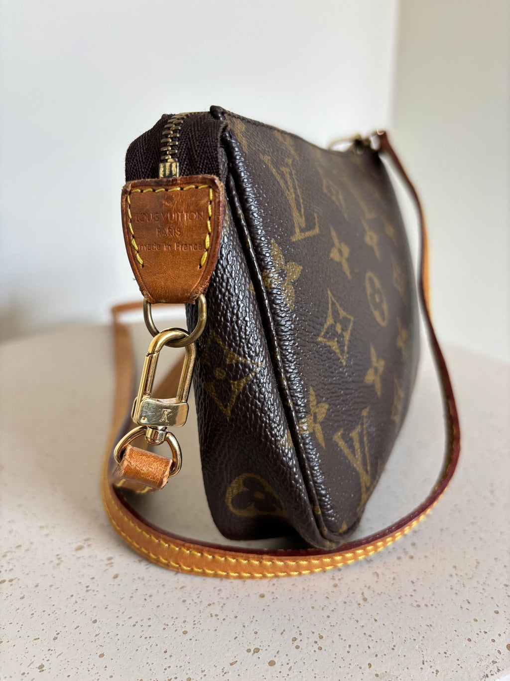 Louis Vuitton Pochette Crossbody