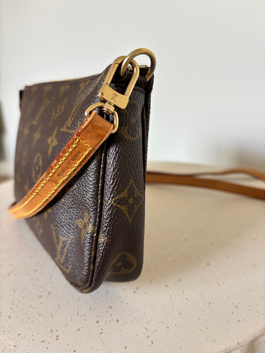 Louis Vuitton Pochette Crossbody