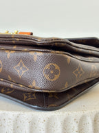 Louis Vuitton Pochette Métis