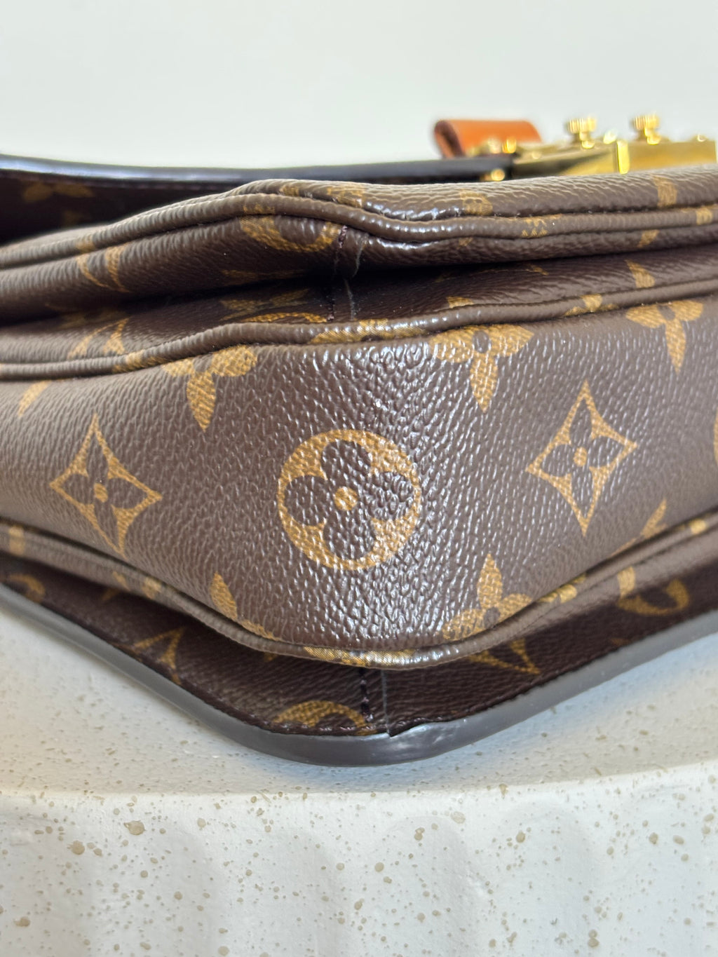 Louis Vuitton Pochette Métis