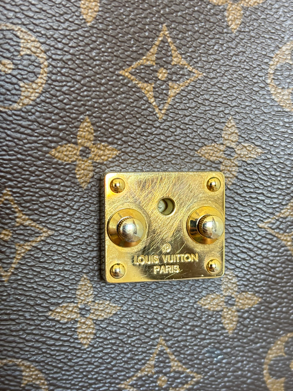 Louis Vuitton Pochette Métis