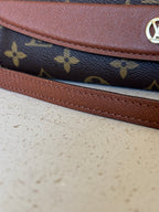 Louis Vuitton Pochette Bordeaux