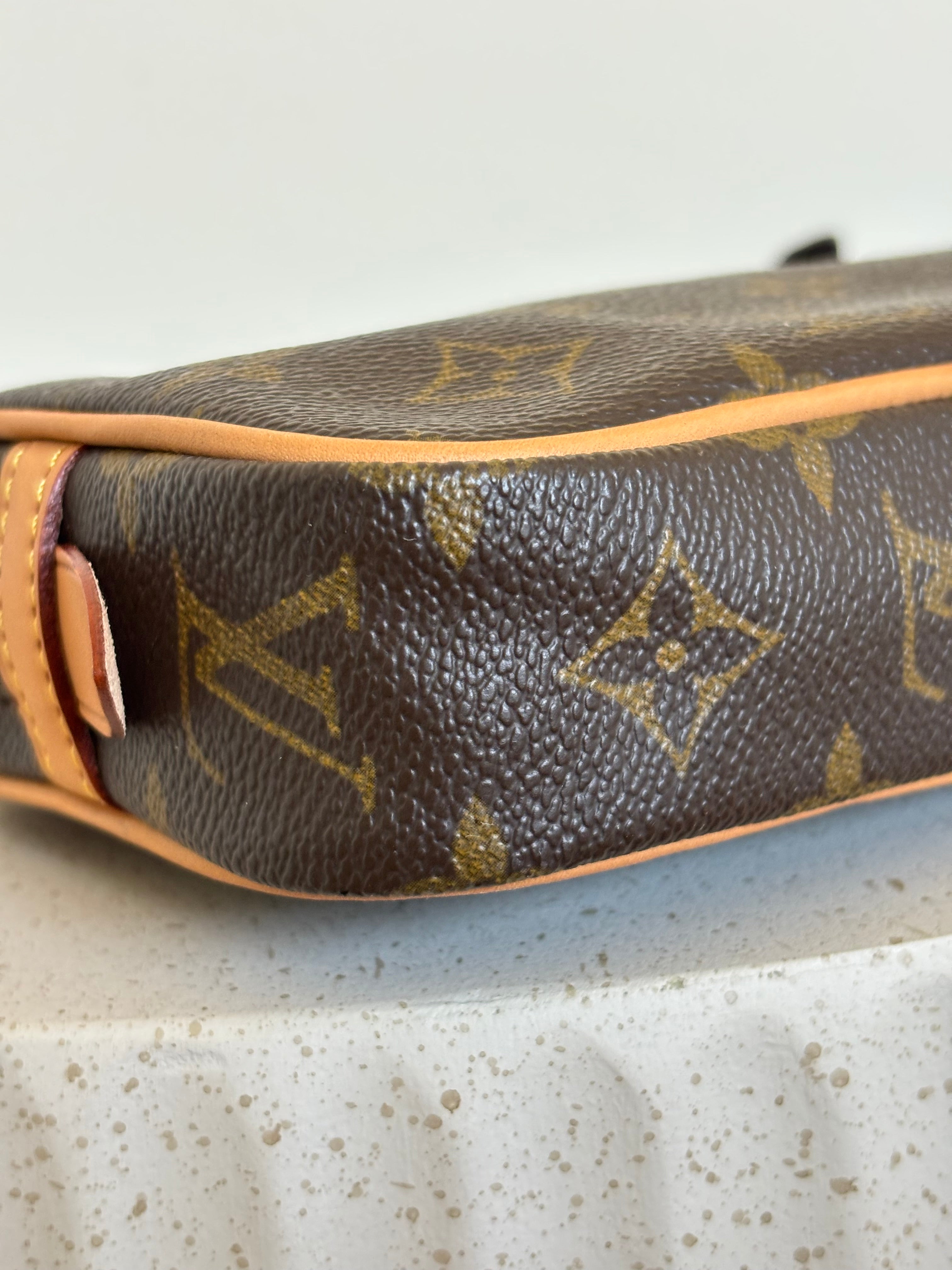 Louis Vuitton Marly Bandoulière