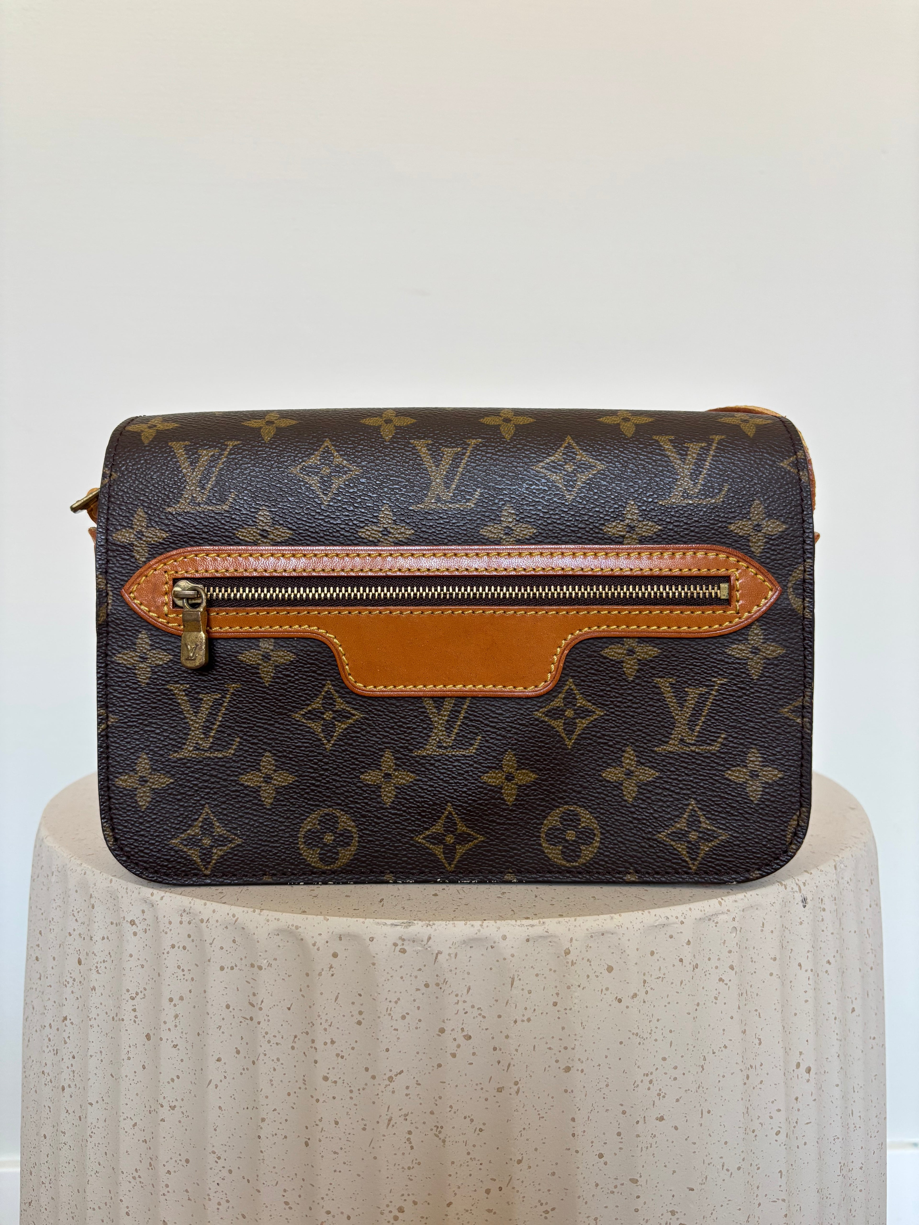 Louis Vuitton Saint Germain 24