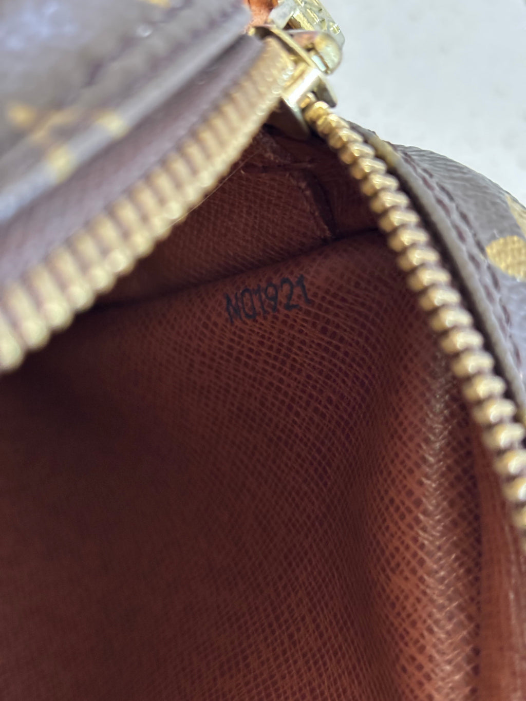Louis Vuitton Saint Germain 24