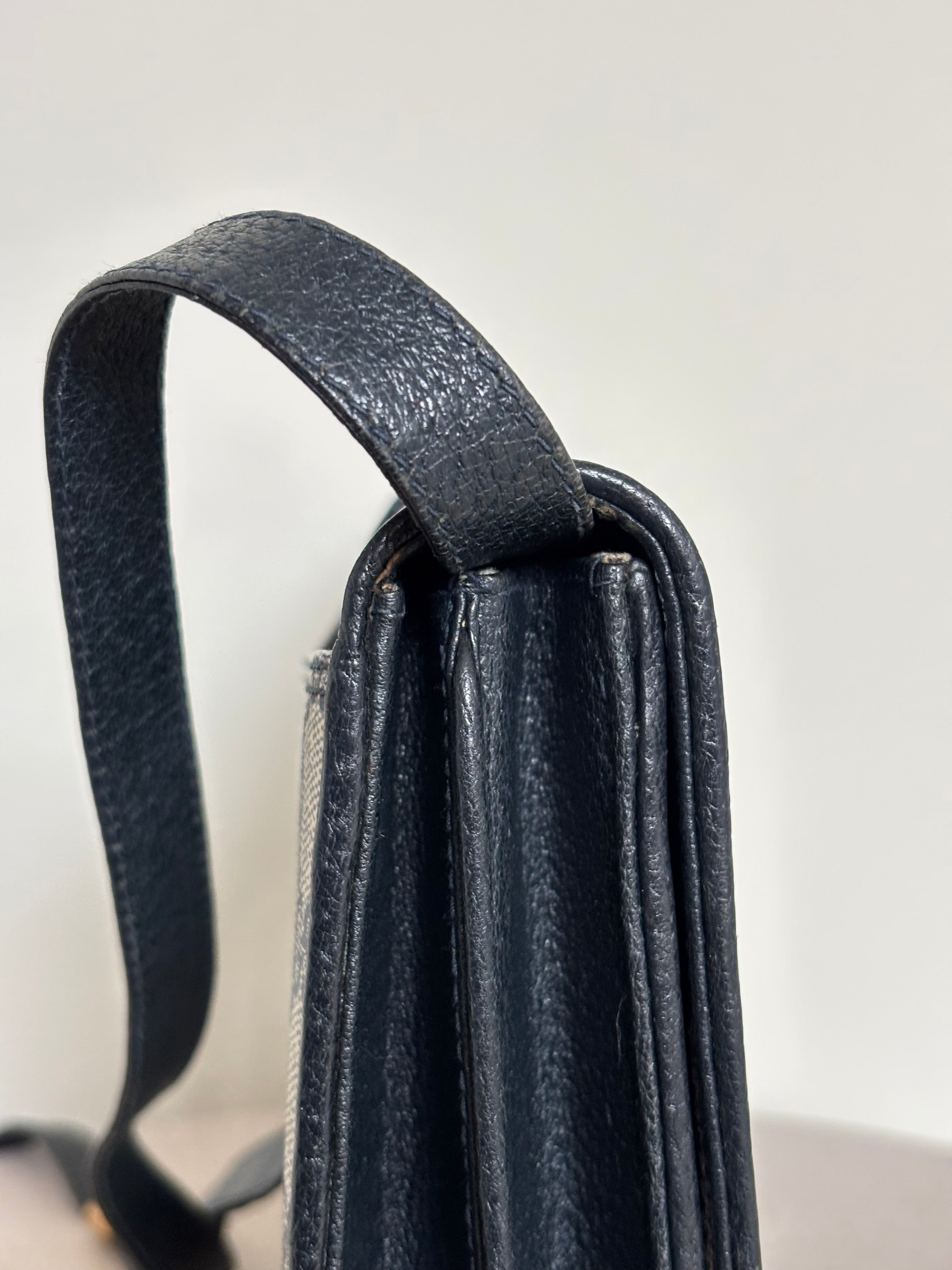 Gucci GG Supreme Crossbody