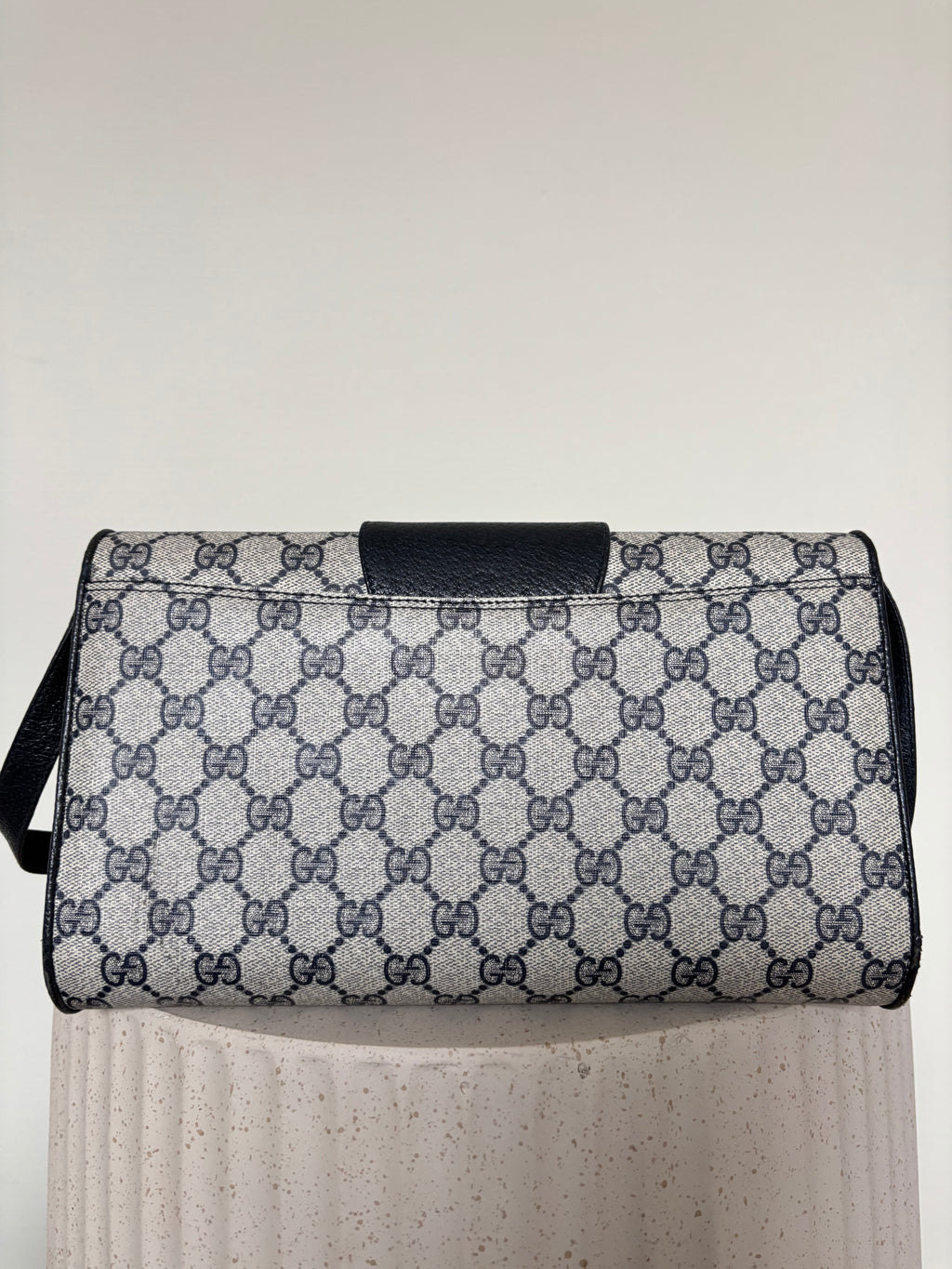 Gucci GG Supreme Crossbody