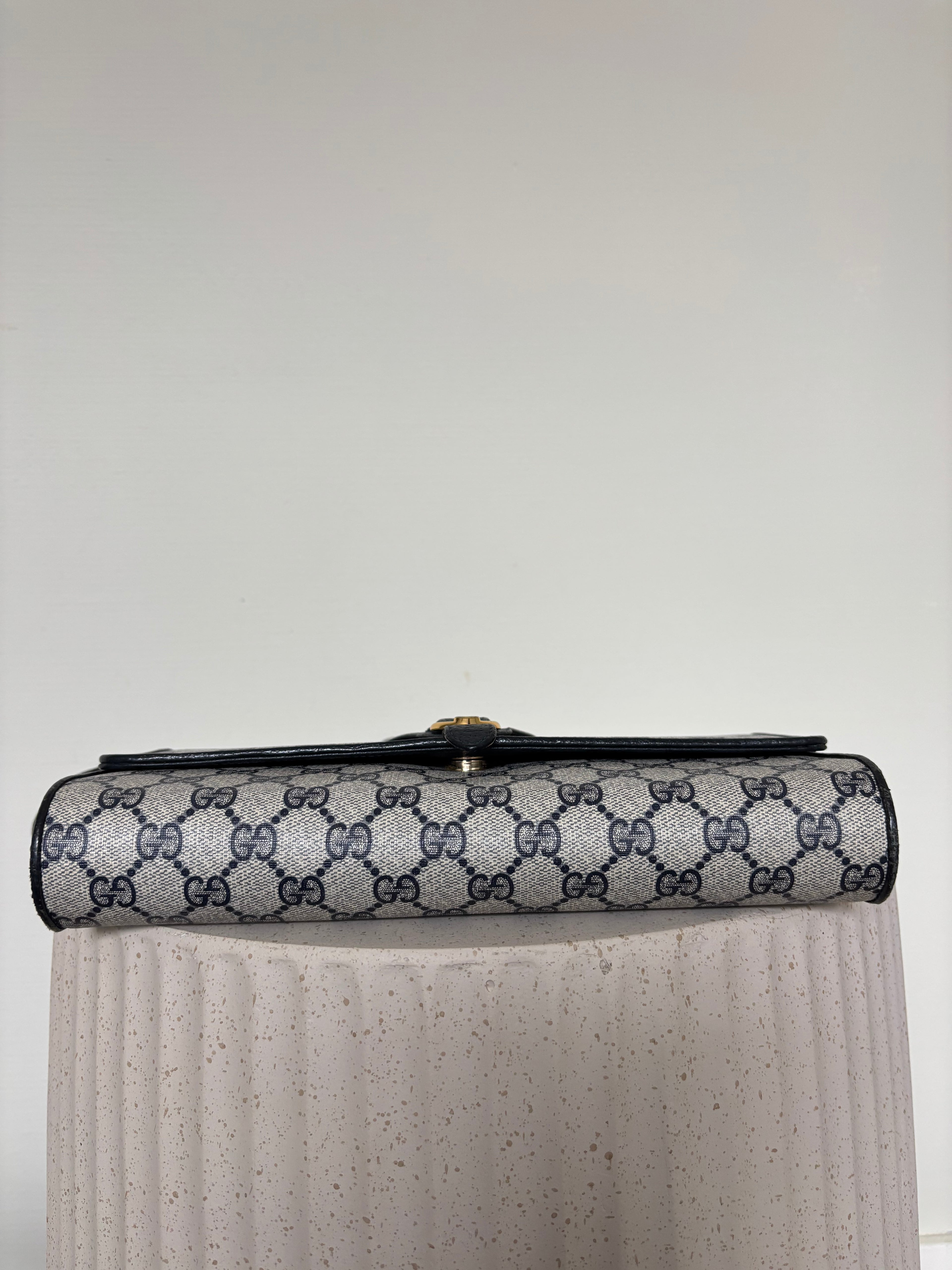Gucci GG Supreme Crossbody