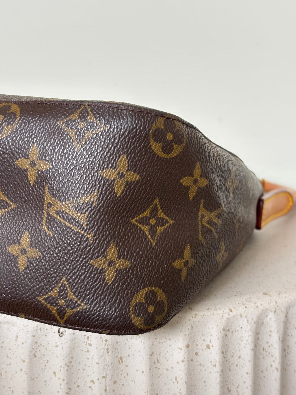 Louis Vuitton Looping MM