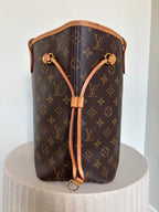 Louis Vuitton Neverfull MM Monogram
