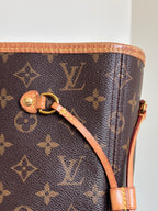 Louis Vuitton Neverfull MM Monogram