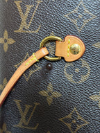 Louis Vuitton Neverfull MM Monogram
