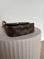 Louis Vuitton Saint Cloud PM