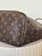 Louis Vuitton Neverfull MM Monogram