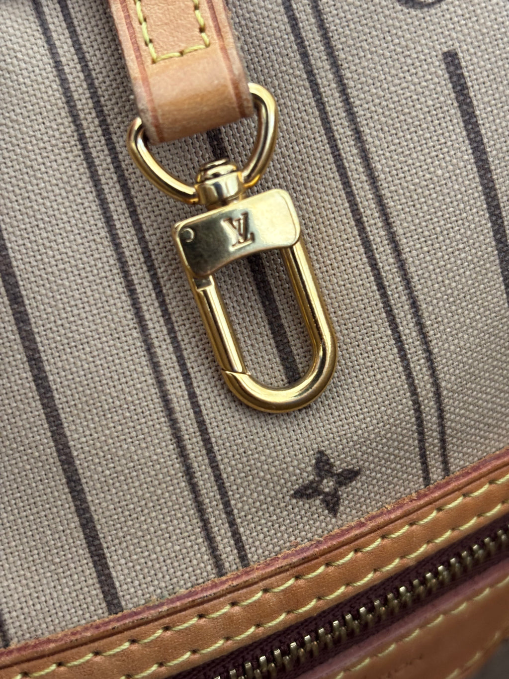 Louis Vuitton Neverfull MM Monogram