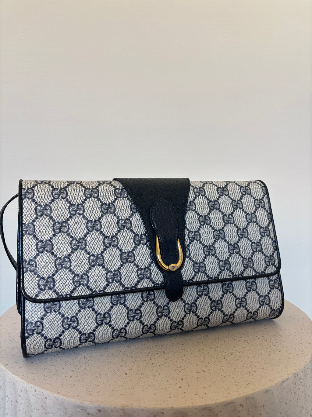 Gucci GG Supreme Crossbody