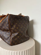 Louis Vuitton Sac Souple 55 Travel Bag