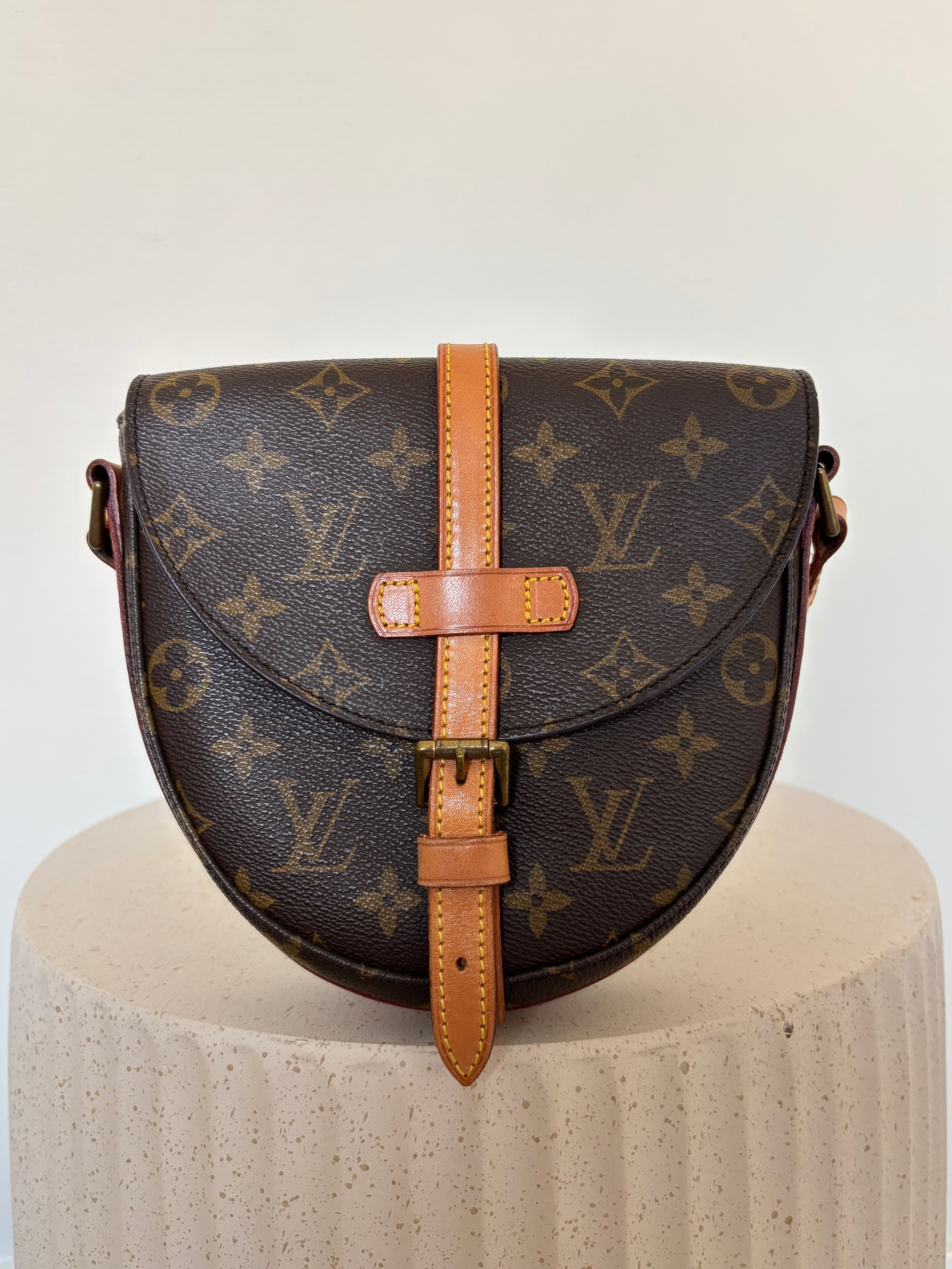 Louis Vuitton Chantilly PM