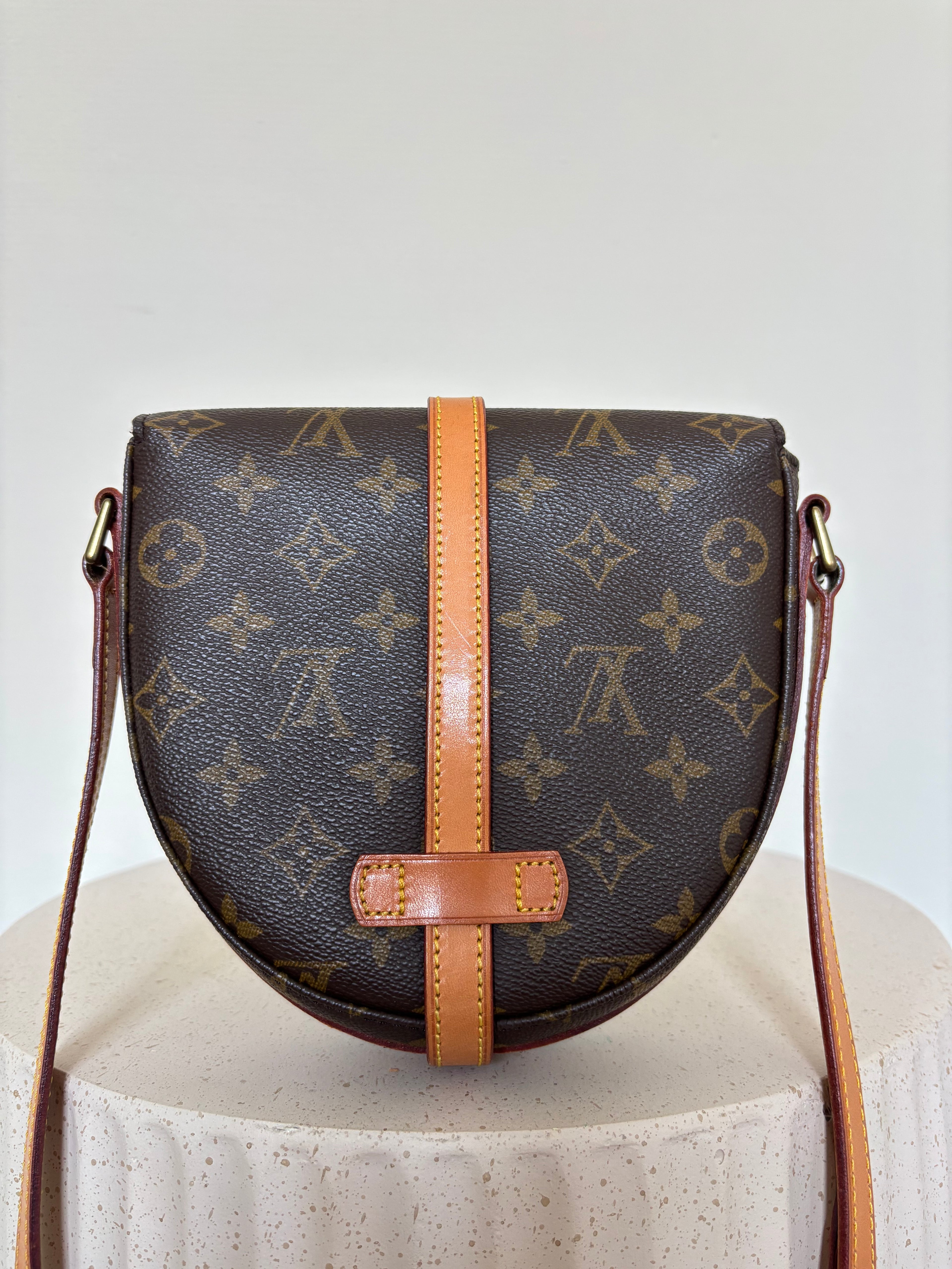 Louis Vuitton Chantilly PM