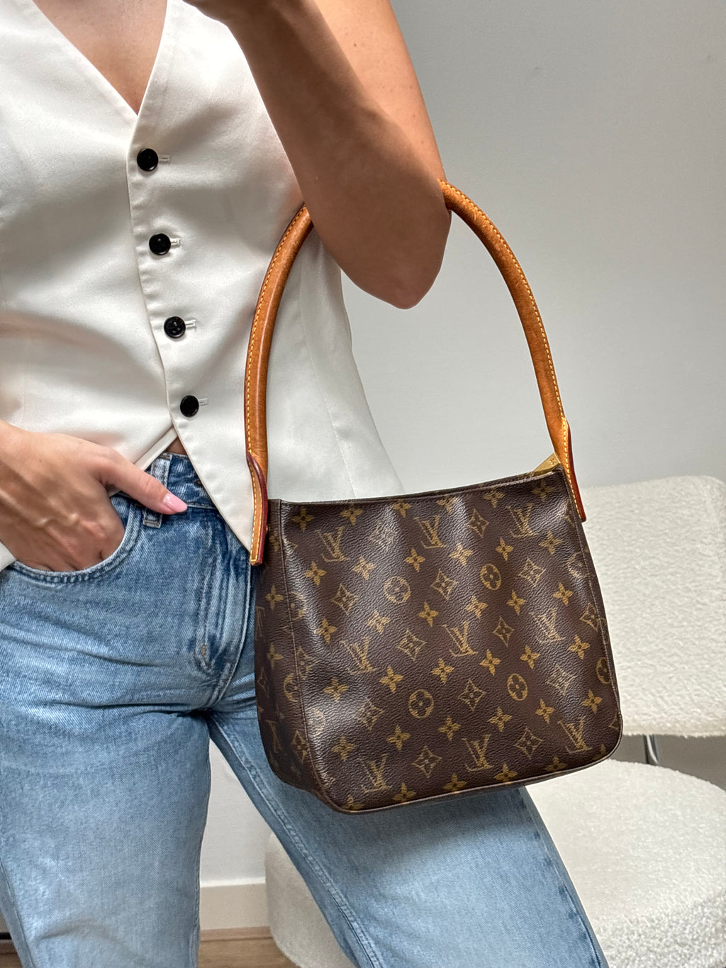 Louis Vuitton Looping MM